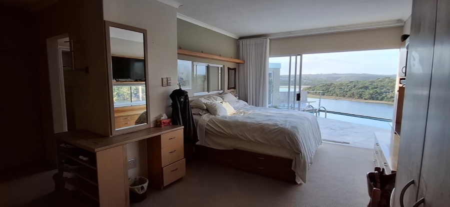 7 Bedroom Property for Sale in Bonza Bay Eastern Cape